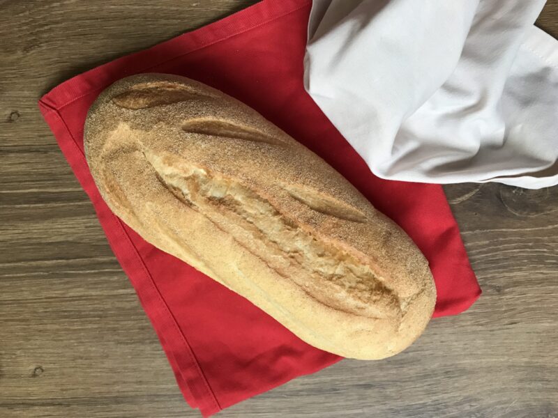 Батон кукурудзяний