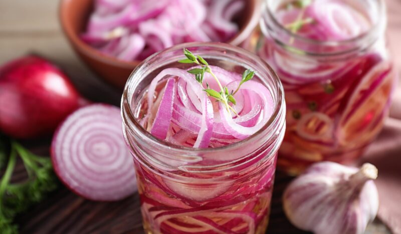Цибуля маринована
